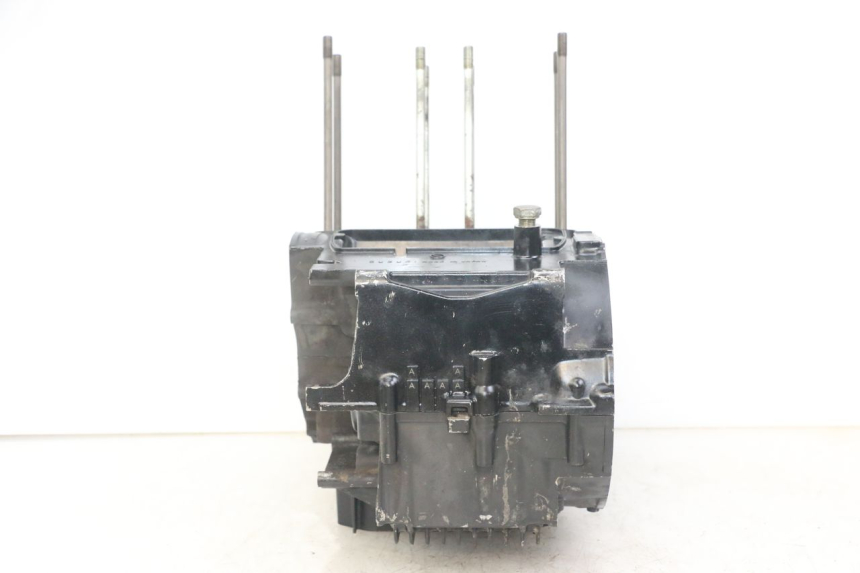 photo de CARTER INFERIOR DO MOTOR SUZUKI GS GSE 500 (2001 - 2003) - Zoom do estado de desgaste