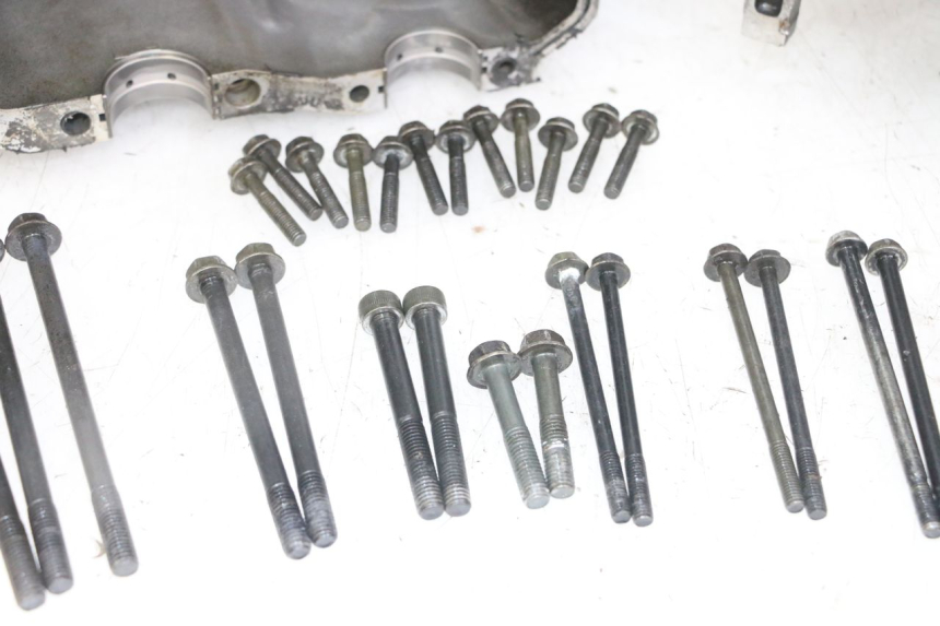 photo de CARTER INFERIOR DO MOTOR SUZUKI GS GSE 500 (2001 - 2003) - Outro ângulo de visão