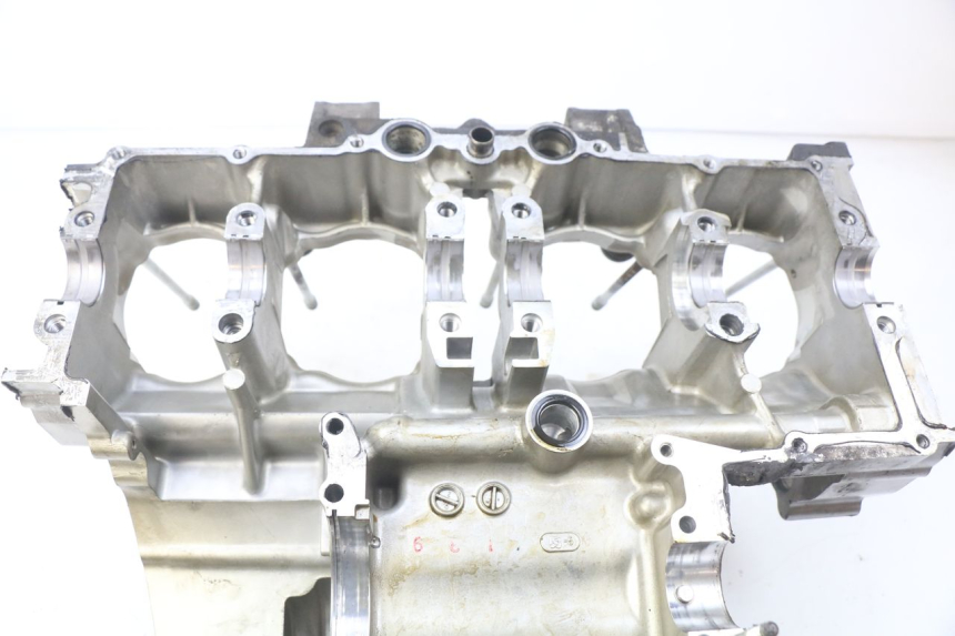 photo de CARTER INFERIOR DO MOTOR SUZUKI GSF S BANDIT 600 (2000 - 2004) - Outro ângulo de visão