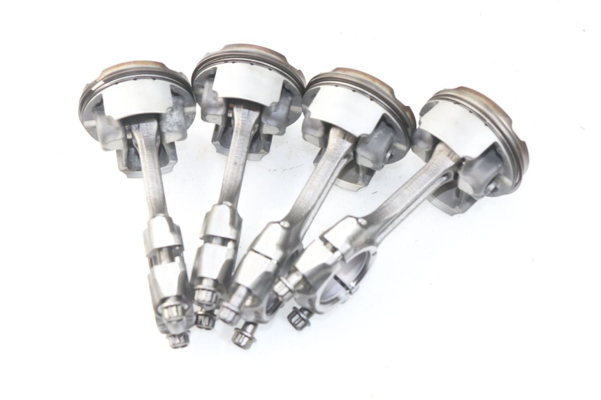 photo de CARCAÇA INFERIOR DO MOTOR SUZUKI GSR 600 (2005 - 2012) - Ampliação técnica