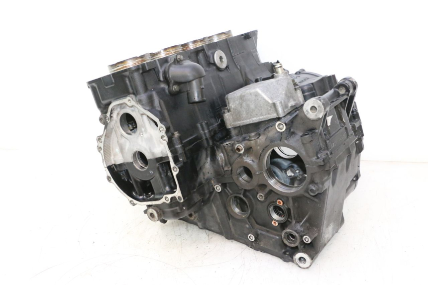 photo de CARCAÇA INFERIOR DO MOTOR SUZUKI GSR 600 (2005 - 2012) - Ampliação técnica