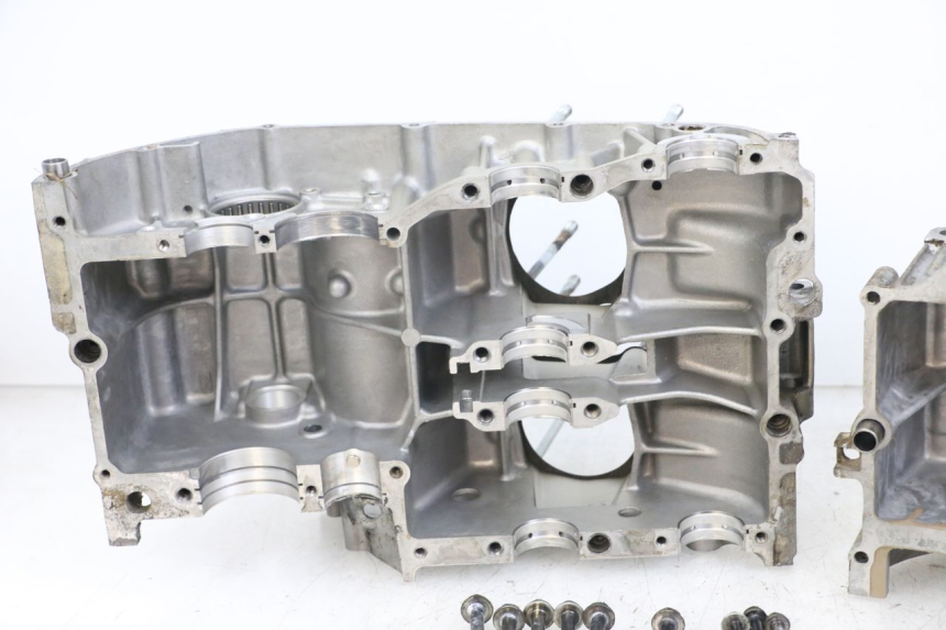 photo de CARTER INFERIOR DO MOTOR SUZUKI GSX E 250 (1982 - 1983) - Zoom de qualidade