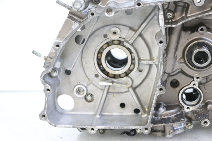 photo de CARTER INFERIOR DO MOTOR HYOSUNG GTR 125 (2006 - 2008) - Pontos de fixação