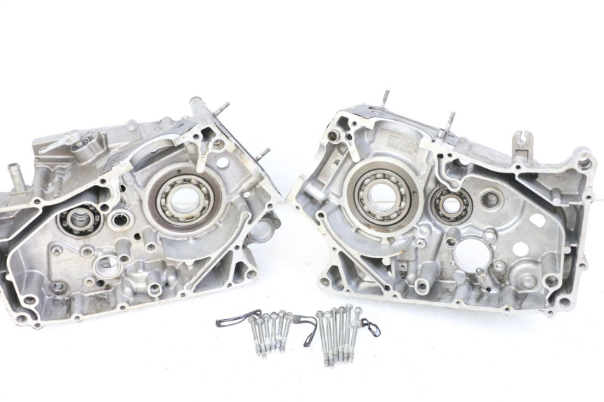 photo de CARTER INFERIOR DO MOTOR HYOSUNG GTR 125 (2006 - 2008) - Marcações e referências