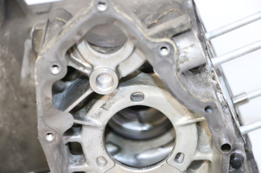 photo de CARTER INFERIOR DO MOTOR DAELIM HISTORY 125 (2001 - 2002) - Detalhe da peça