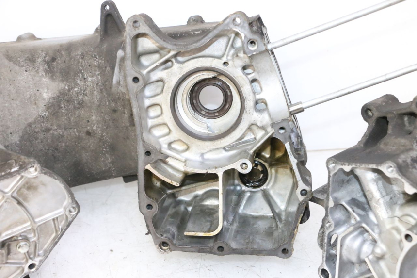 photo de CARTER INFERIOR DO MOTOR DAELIM HISTORY 125 (2001 - 2002) - Peça verificada