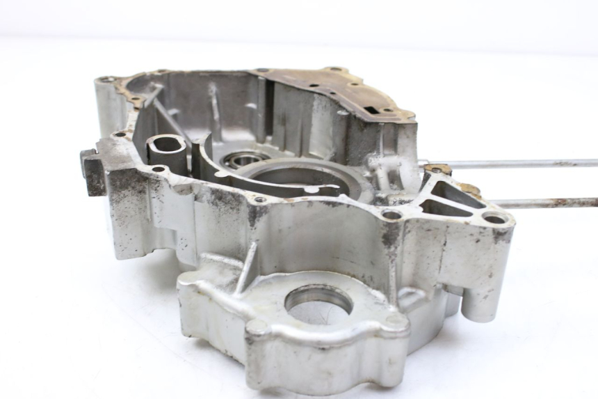 photo de CARTER INFERIOR DO MOTOR SYM HUSKY 125 (1999 - 2005) - Ampliação técnica