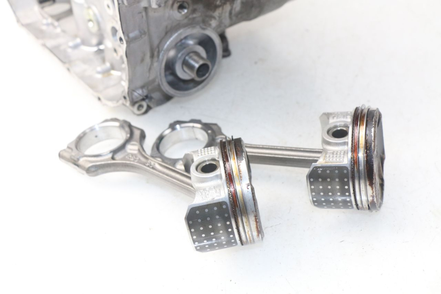 photo de CARTER INFERIOR DO MOTOR HONDA INTEGRA NC D 750 (2016 - 2018) - Detalhe da peça