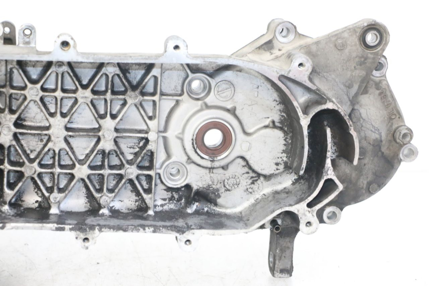 photo de CARTER INFERIOR DO MOTOR SYM JET 14 4T 50 (2018 - 2022) - Ampliação técnica