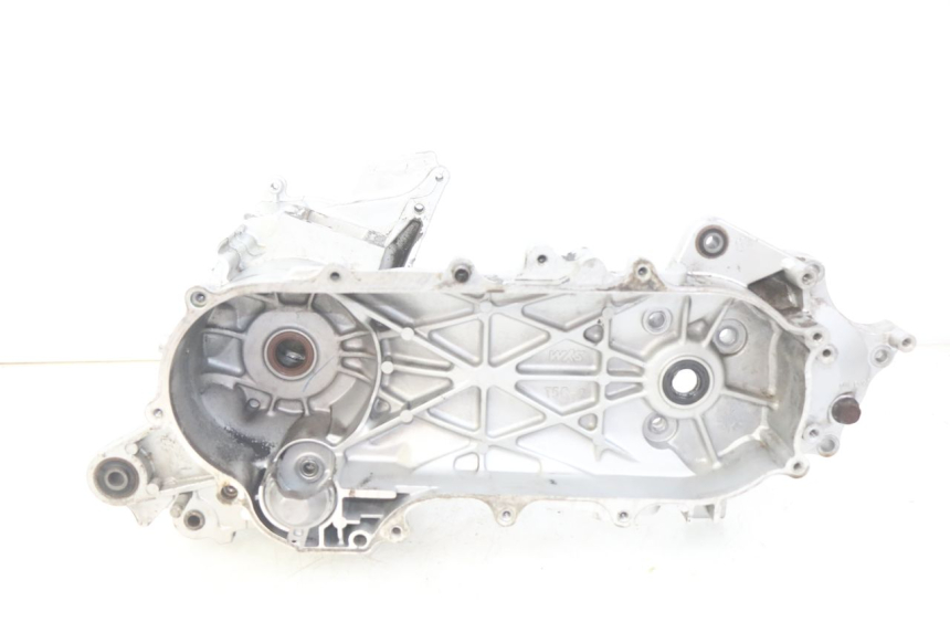 photo de CARTER INFERIOR DO MOTOR SYM JET EURO X 2T 50 (2003 - 2007) - Estado da superfície