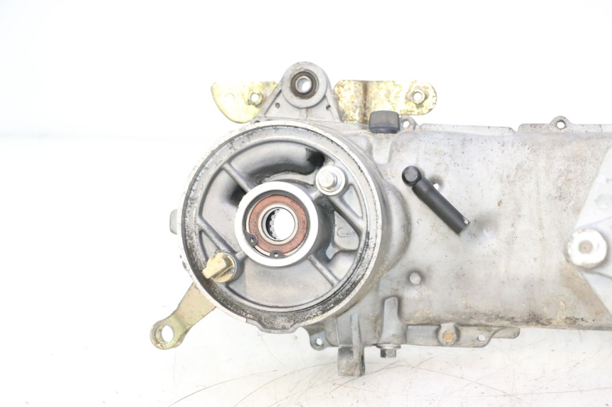 photo de CARTER INFERIOR DO MOTOR RIDE JUMP 2T 50 (2012 - 2017) - Pontos de fixação