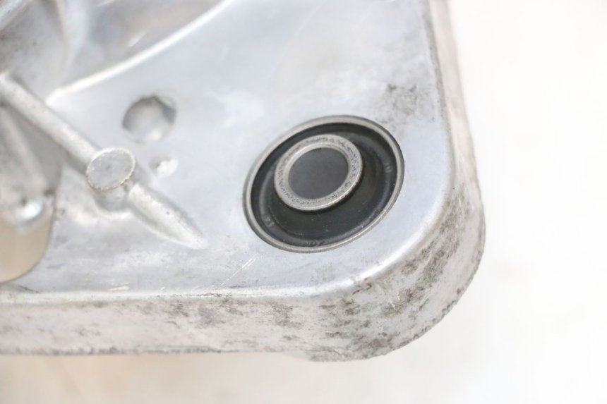 photo de CARCAÇA INFERIOR DO MOTOR PEUGEOT KISBEE 2T 50 (2018 - 2022) - Ampliação técnica