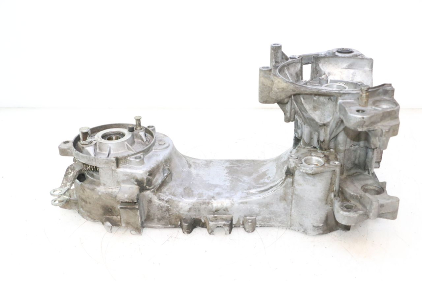 photo de CARTER INFERIOR DO MOTOR PEUGEOT KISBEE 2T 50 (2010 - 2017) - Vista geral