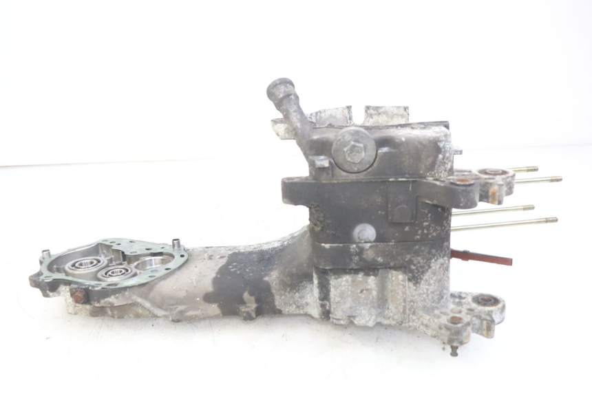 photo de CARCAÇA INFERIOR DO MOTOR PEUGEOT KISBEE 4T 50 (2018 - 2022) - Ampliação técnica