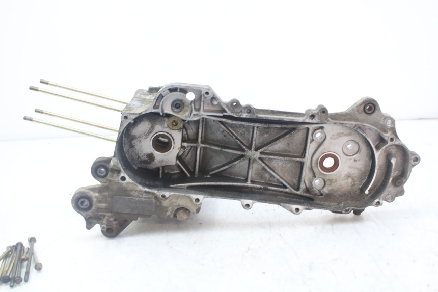 photo de CARTER INFERIOR DO MOTOR PEUGEOT KISBEE 4T 50 (2010 - 2017) - Estado da superfície
