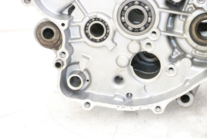 photo de CARTER INFERIOR DO MOTOR KAWASAKI KX 65 (2000 - 2019) - Ampliação dos componentes
