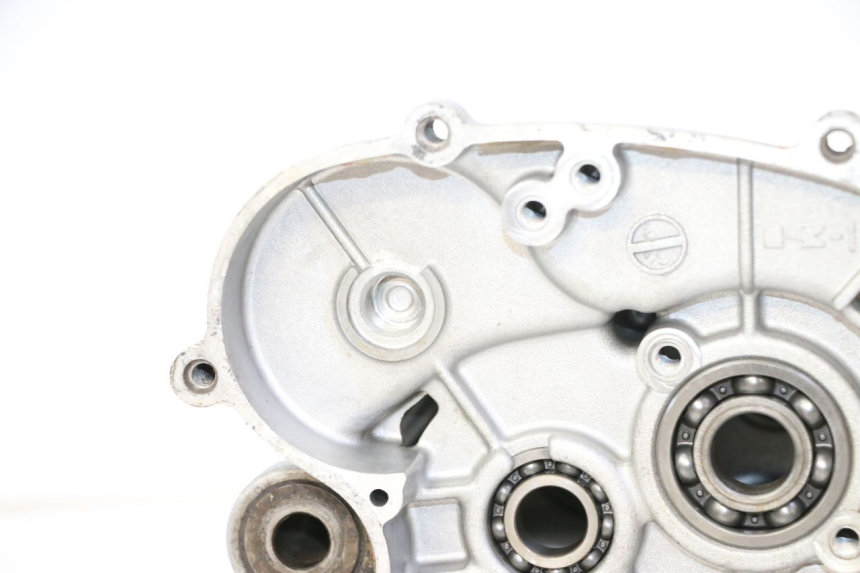 photo de CARTER INFERIOR DO MOTOR KAWASAKI KX 65 (2000 - 2019) - Vista de perto