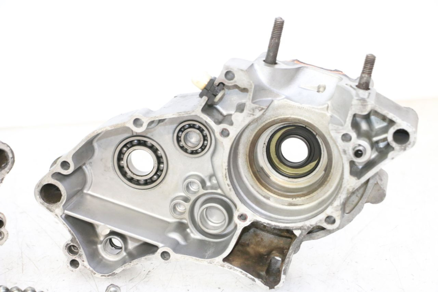 photo de CARTER INFERIOR DO MOTOR KAWASAKI KX 65 (2000 - 2019) - Detalhe da peça