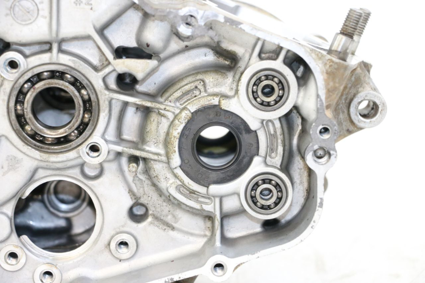 photo de CARTER INFERIOR DO MOTOR KAWASAKI KX 85 (2014 - 2021) - Estado da superfície