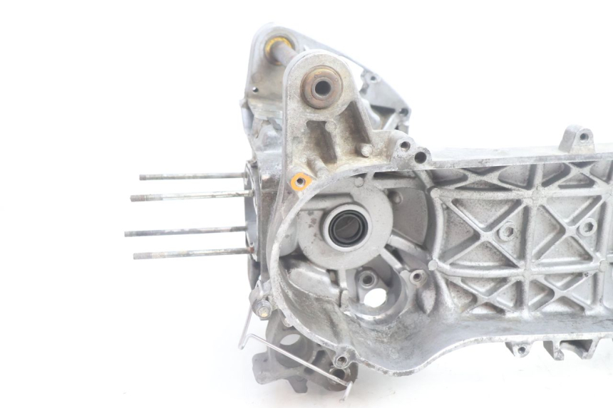 photo de CARTER INFERIOR DO MOTOR PEUGEOT LUDIX BLASTER 50 (2006 - 2014) - Detalhe da peça
