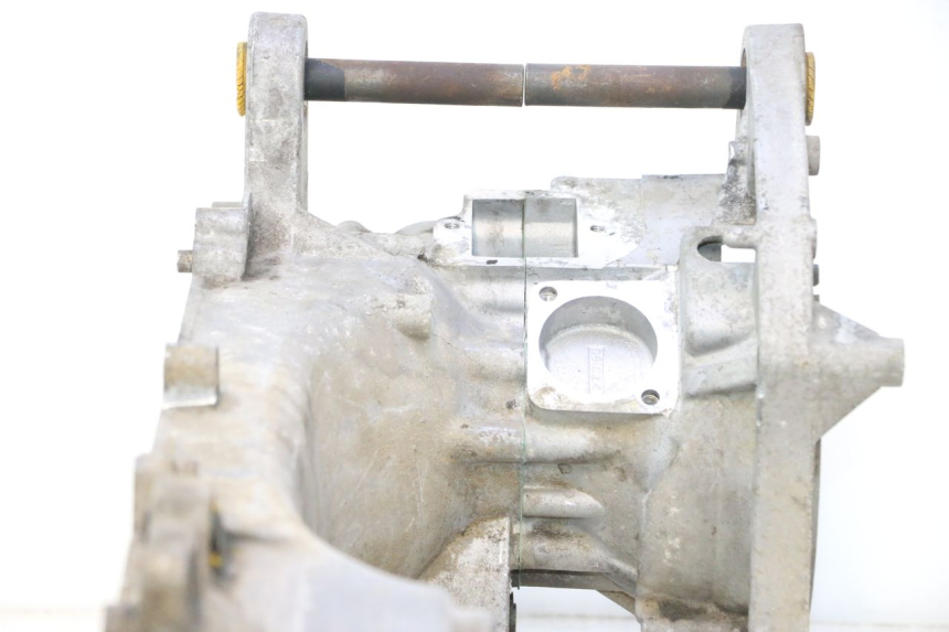 photo de CARTER INFERIOR DO MOTOR PEUGEOT LUDIX 50 (2005 - 2007) - Ampliação dos componentes