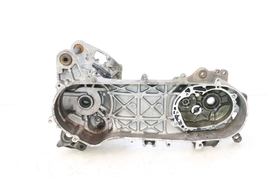 photo de CARCAÇA INFERIOR DO MOTOR PEUGEOT LUDIX ONE 14P 50 (2004 - 2013) - Vista principal