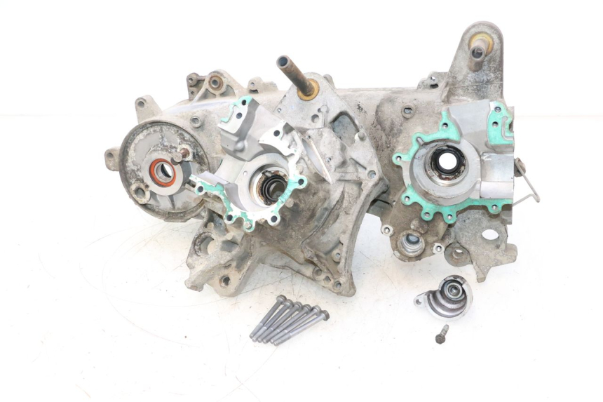 photo de CARTER INFERIOR DO MOTOR PEUGEOT LUDIX ONE 50 (2004 - 2013) - Detalhe da peça