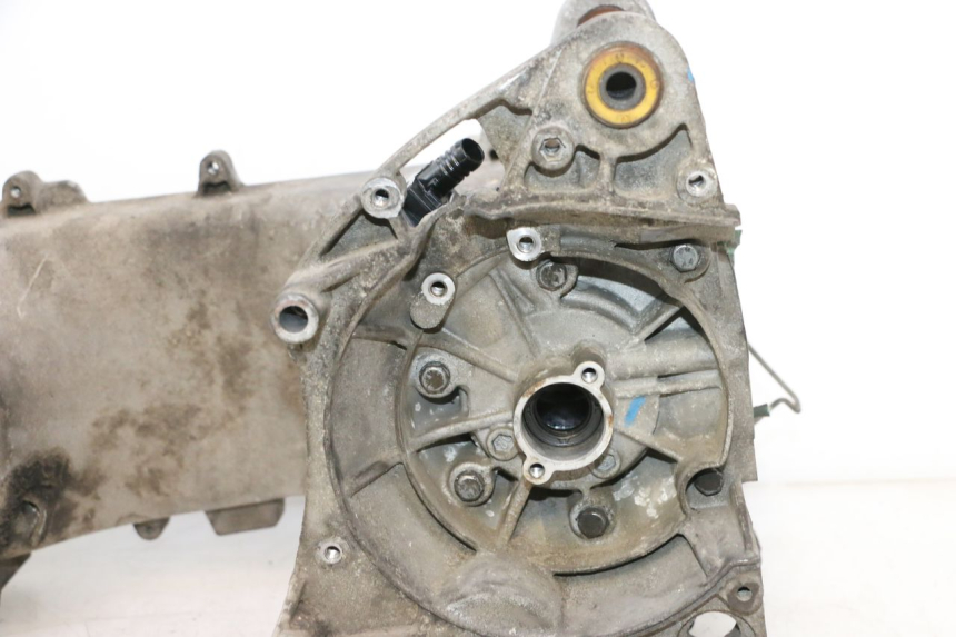 photo de CARTER INFERIOR DO MOTOR PEUGEOT LUDIX ONE 50 (2004 - 2013) - Ampliação dos componentes