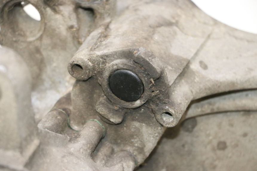photo de CARTER INFERIOR DO MOTOR PEUGEOT LUDIX ONE 50 (2004 - 2013) - Zoom do estado de desgaste