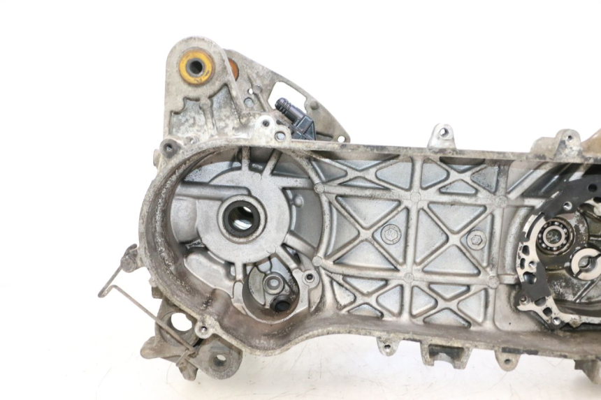 photo de CARTER INFERIOR DO MOTOR PEUGEOT LUDIX ONE 50 (2004 - 2013) - Marcações e referências