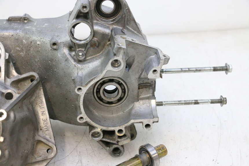 photo de CARCAÇA INFERIOR DO MOTOR MBK MACH G AC 50 (2002 - 2014) - Vista principal