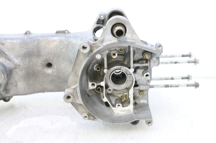 photo de CARCAÇA INFERIOR DO MOTOR MBK MACH G AC 50 (2002 - 2014) - Ampliação técnica