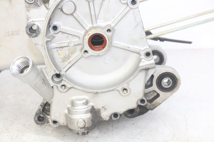 photo de CARTER INFERIOR DO MOTOR SYM MIO 50 (2011 - 2017) - Ampliação dos componentes