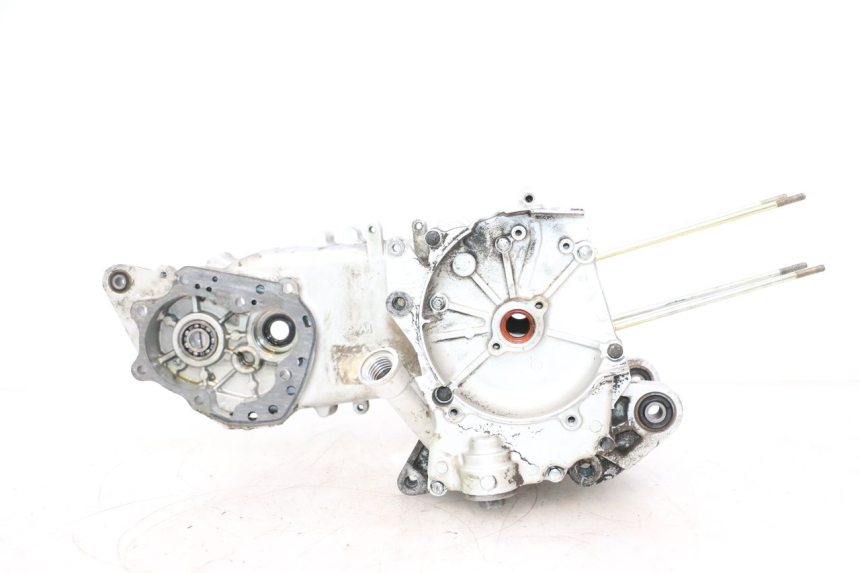 photo de CARCAÇA INFERIOR DO MOTOR SYM MIO 50 (2005 - 2010) - Peça verificada