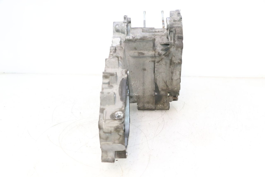 photo de CARTER INFERIOR DO MOTOR PIAGGIO MP3 LT 300 (2010 - 2016) - Detalhes característicos