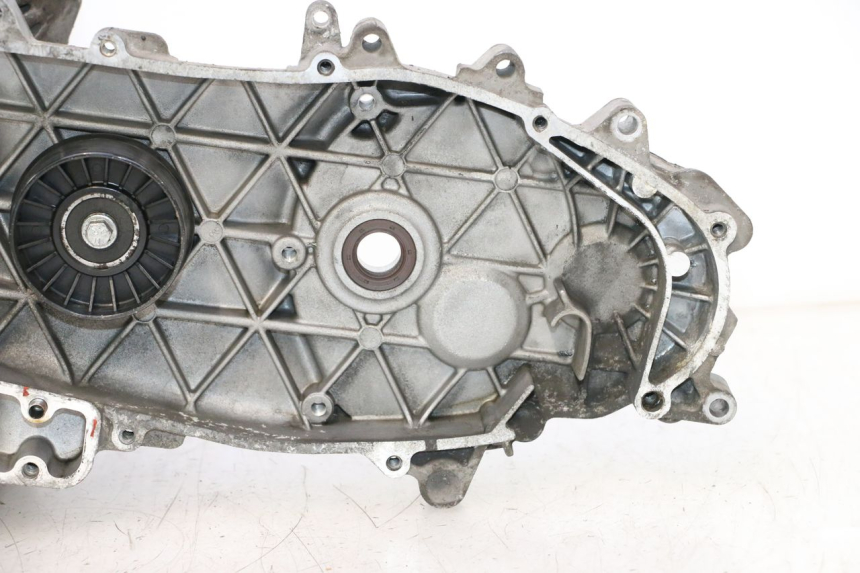 photo de CARTER INFERIOR DO MOTOR PIAGGIO MP3 LT 300 (2010 - 2016) - Imagem adicional