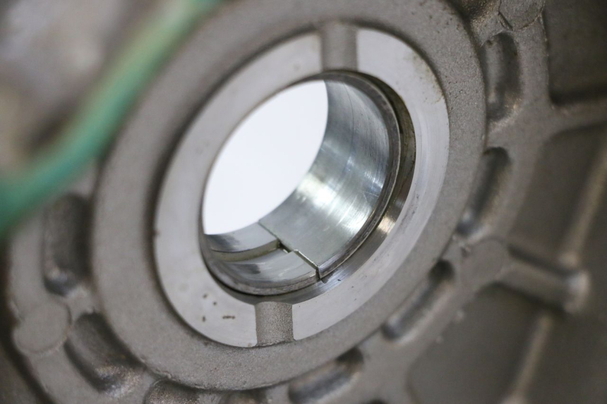 photo de CARTER INFERIOR DO MOTOR PIAGGIO MP3 LT 300 (2010 - 2016) - Detalhe da peça