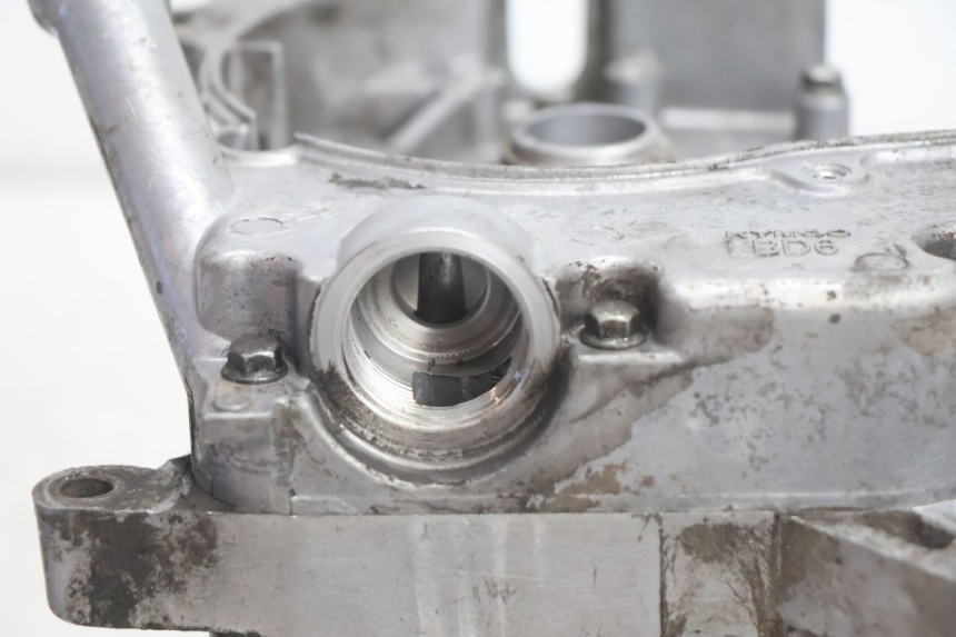 photo de CARTER INFERIOR DO MOTOR KYMCO LIKE 4T 50 (2019 - 2025) - Estrutura - ampliação