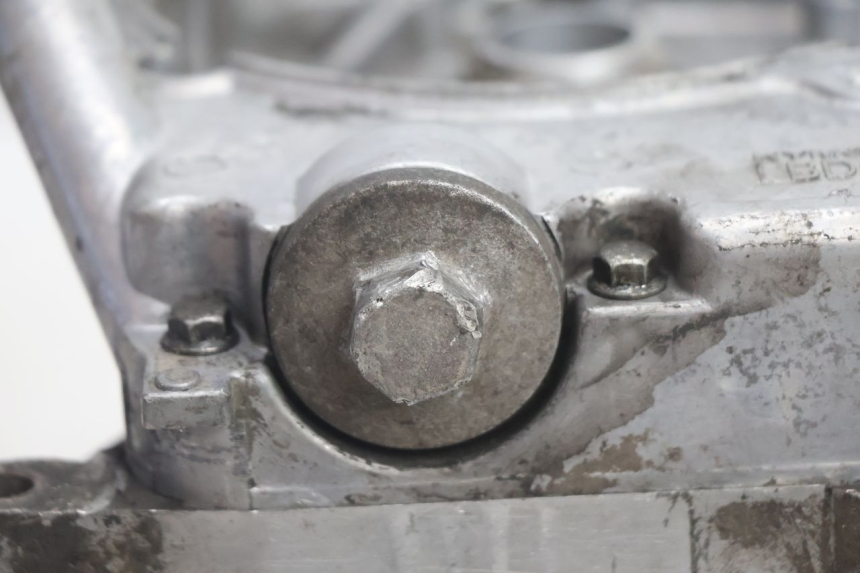 photo de CARTER INFERIOR DO MOTOR KYMCO LIKE 4T 50 (2019 - 2025) - Zoom de qualidade