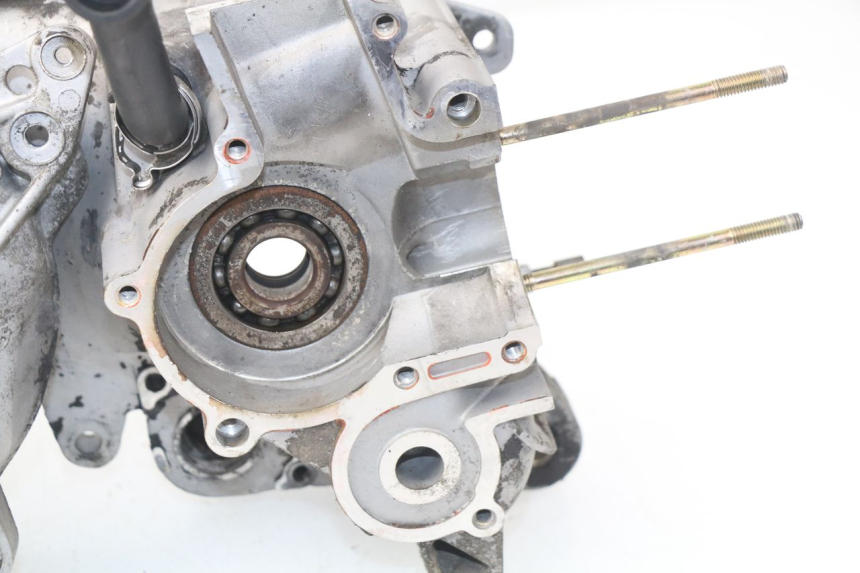 photo de CARTER INFERIOR DO MOTOR PIAGGIO NEW TYPHOON 50 (2010 - 2017) - Inspeção visual