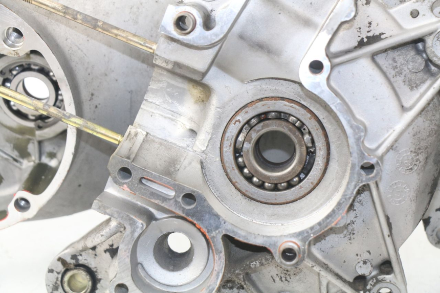 photo de CARTER INFERIOR DO MOTOR PIAGGIO NEW TYPHOON 50 (2010 - 2017) - Estrutura - ampliação