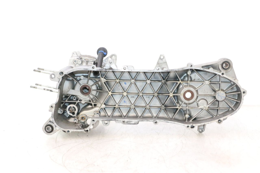 photo de CARTER INFERIOR DO MOTOR PIAGGIO NEW TYPHOON 50 (2018 - 2021) - Vista principal