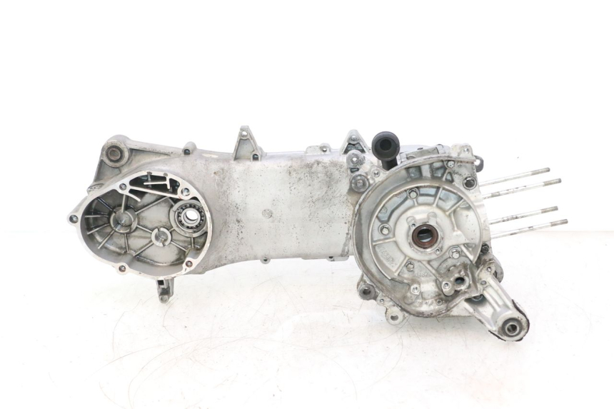 photo de CARTER INFERIOR DO MOTOR PIAGGIO NEW TYPHOON 50 (2018 - 2021) - Marcações e referências