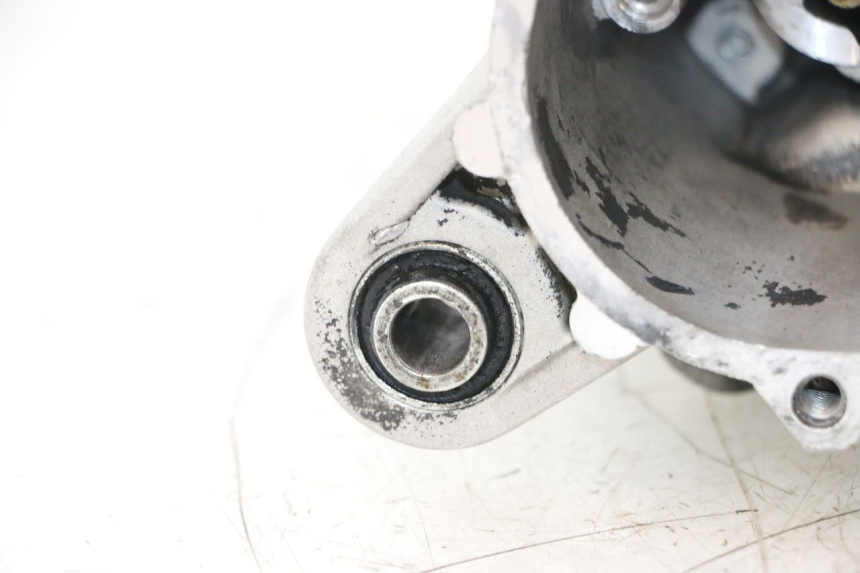 photo de CARTER INFERIOR DO MOTOR PIAGGIO NEW TYPHOON 50 (2018 - 2021) - Detalhes característicos