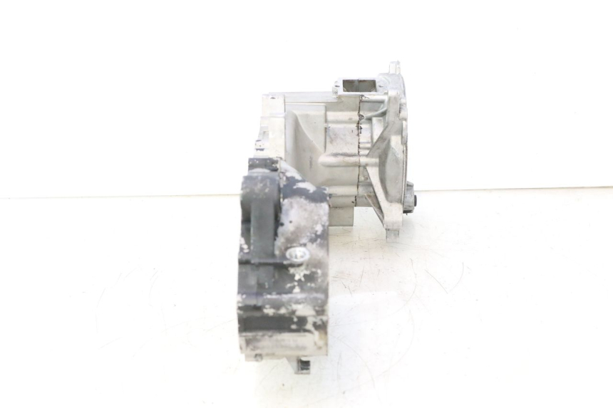 photo de CARTER INFERIOR DO MOTOR PIAGGIO NEW TYPHOON 50 (2018 - 2021) - Imagem adicional