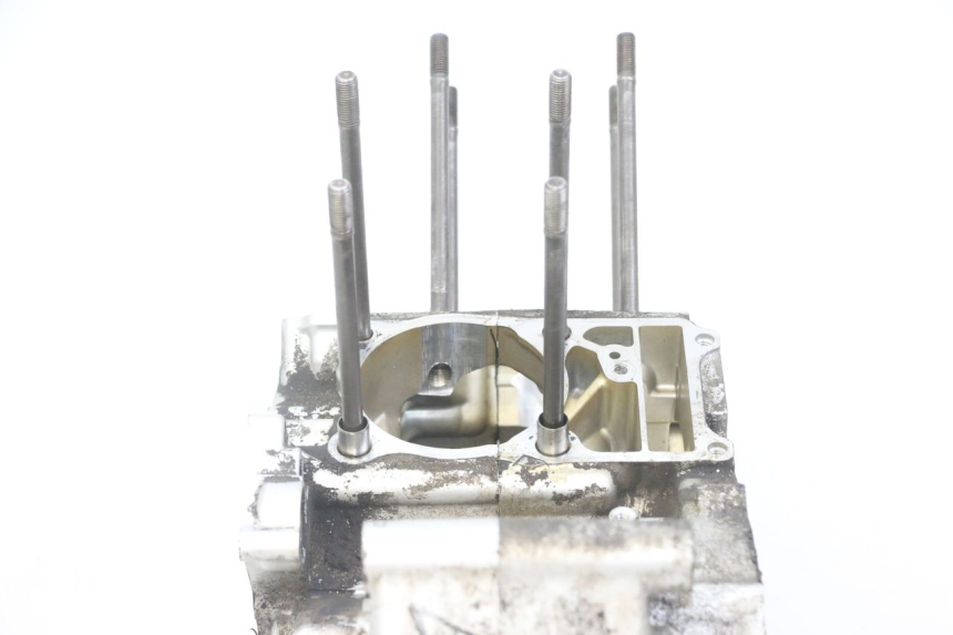 photo de CARTER INFERIOR DO MOTOR HONDA NTV DEAUVILLE ABS 700 (2007 - 2016) - Vista do produto