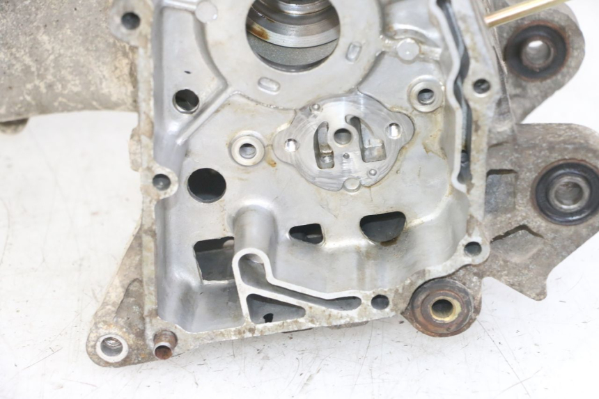 photo de CARTER INFERIOR DO MOTOR SYM ORBIT 2 4T 50 (2008 - 2017) - Detalhe da peça