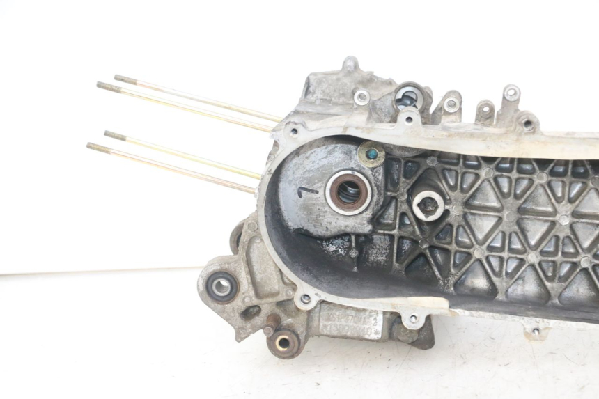 photo de CARTER INFERIOR DO MOTOR SYM ORBIT 2 4T 50 (2008 - 2017) - Peça verificada