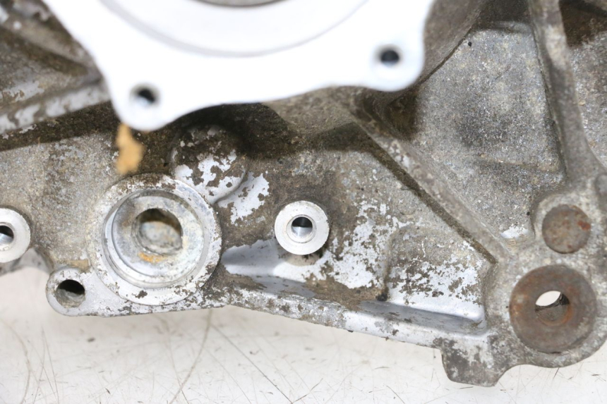 photo de CARCAÇA INFERIOR DO MOTOR SYM ORBIT 2 50 (2008 - 2014) - Detalhe da peça