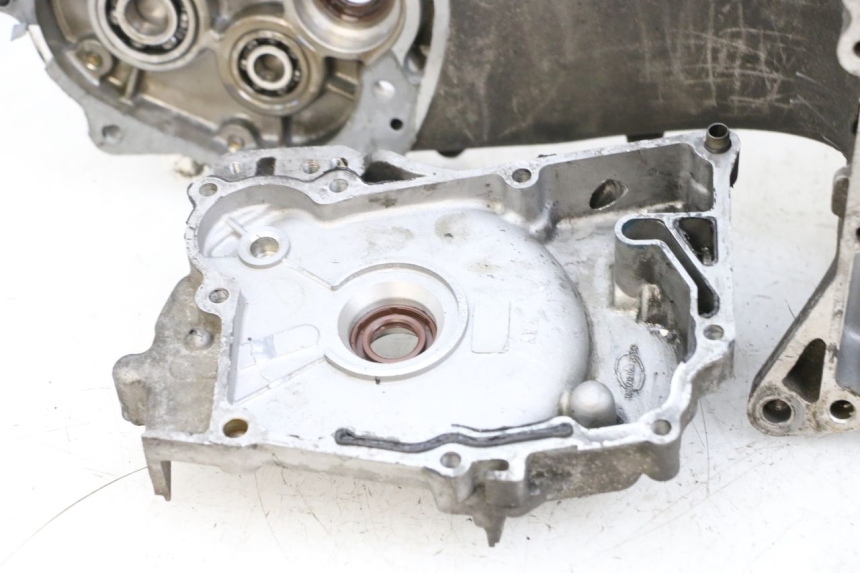 photo de CARTER INFERIOR DO MOTOR SYM ORBIT III 3 4T 50 (2018 - 2021) - Ângulo alternativo